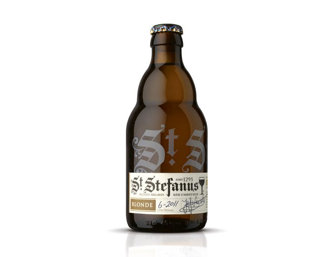 St Stefanus Beer Bottle Graphic Design Product Photography