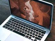 Free-MacBook-PSD-Mockup